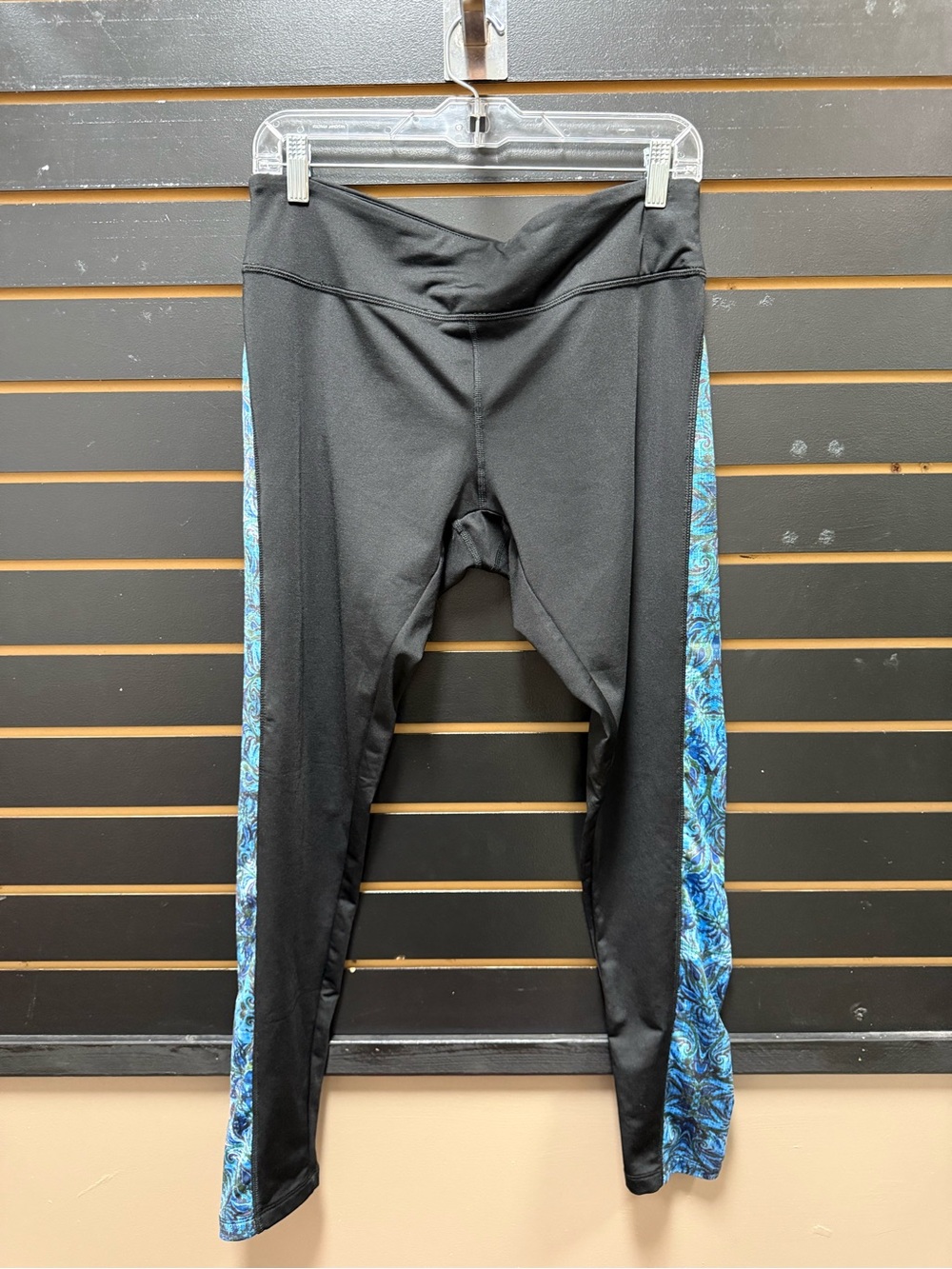 LuLaRoe Tall & Curvy Black Blue Paisley Leggings XL